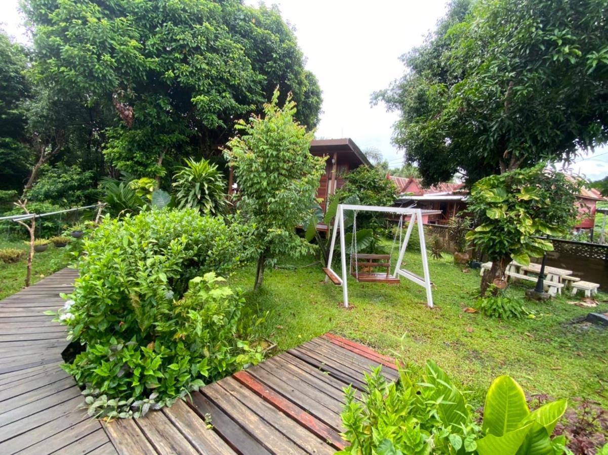 Romyen House Hotel Ban Nong Nam Khan Bagian luar foto