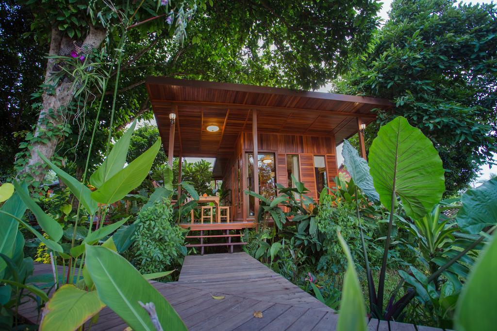 Romyen House Hotel Ban Nong Nam Khan Bagian luar foto