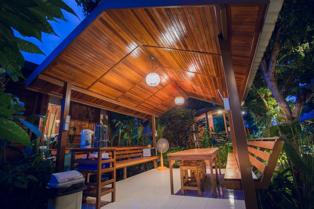 Romyen House Hotel Ban Nong Nam Khan Bagian luar foto